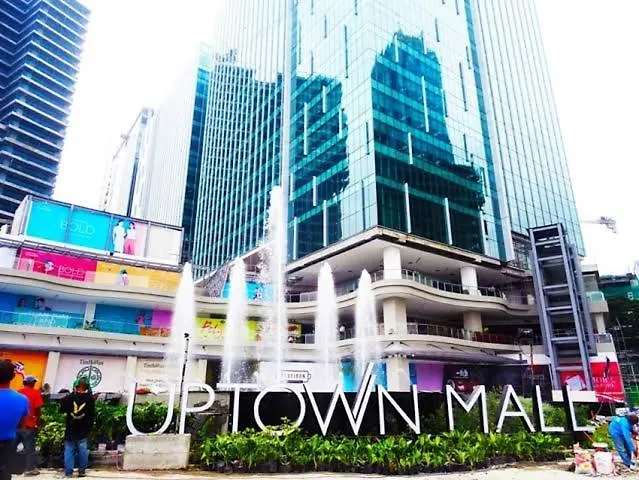 Ξενοδοχείο με διαμερίσματα Luxestaysmnl Parisian Charm 1Br Suite Pool Gym 400Mbps Wifi Netflix Amazing City View Taguig Φιλιππίνες