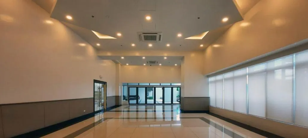 Luxestaysmnl Parisian Charm 1Br Suite Pool Gym 400Mbps Wifi Netflix Amazing City View Taguig